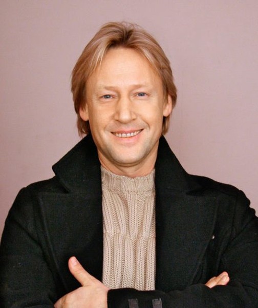 Дмитрий Харатьян